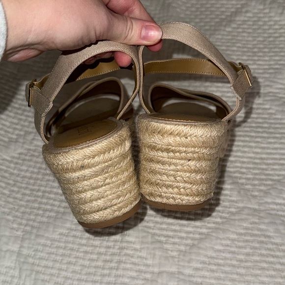 J Crew Factory Wedges - Picture 3 of 4